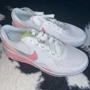 Nike Air Maxs (NEVER WORN!!)